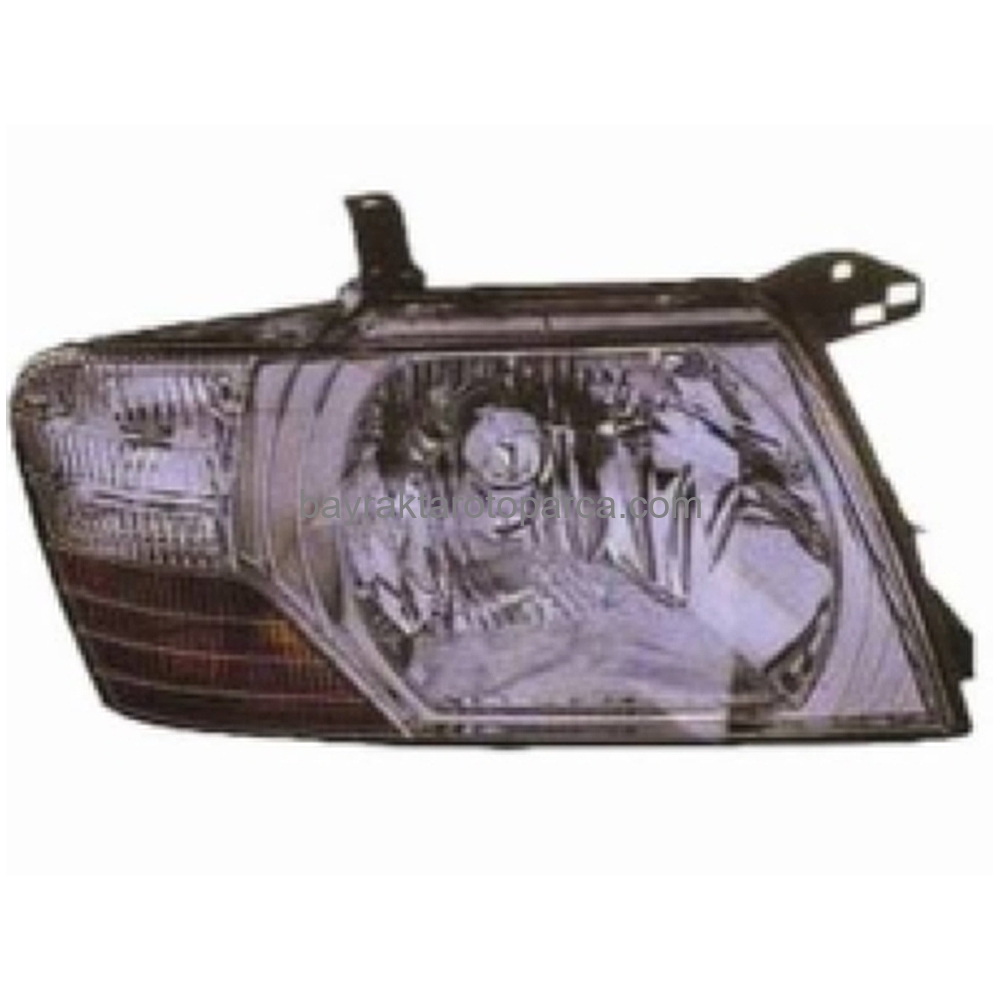 Mitsubishi Pajero Ön Far Manuel Sağ 2003-2006